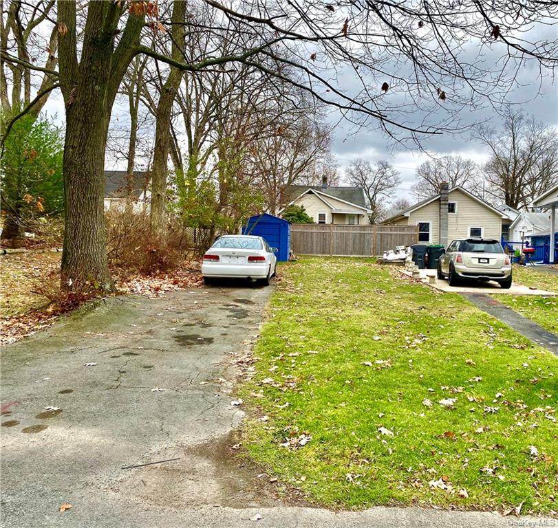 141 Rockwell Avenue - Photo 1