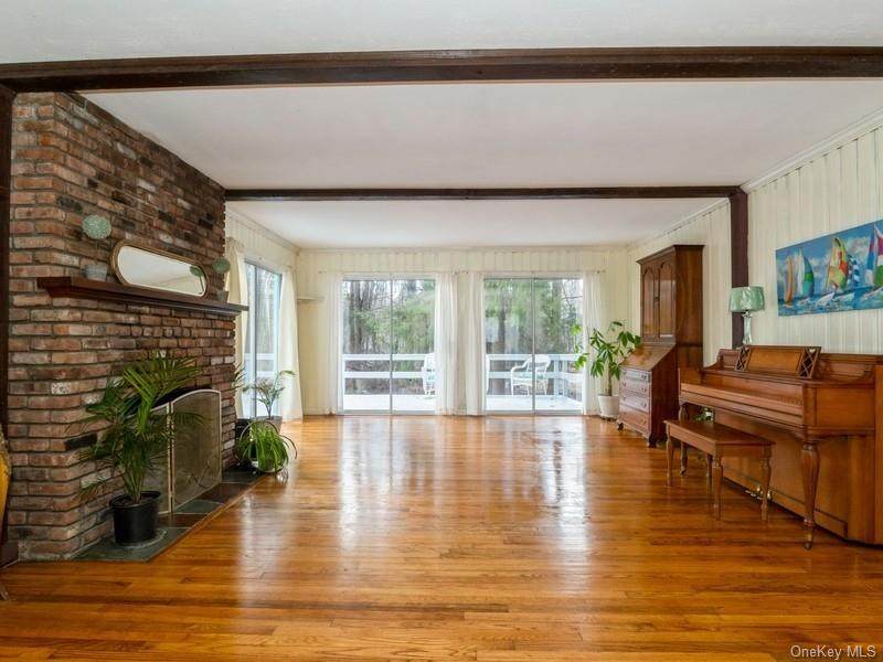 36 Quaker Hill Road - Photo 1