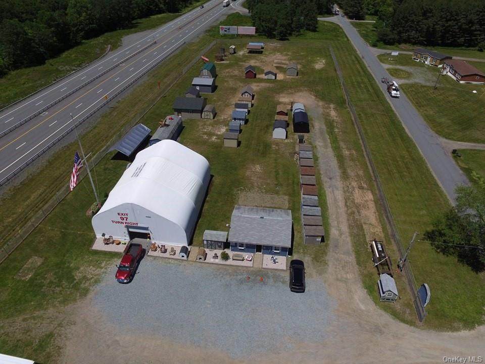 206 Service Road - Photo 1