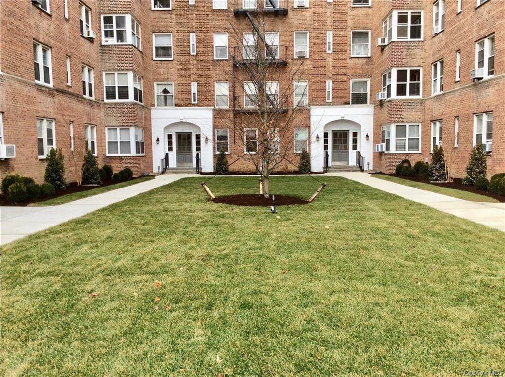 1 Bronxville Road - Photo 1