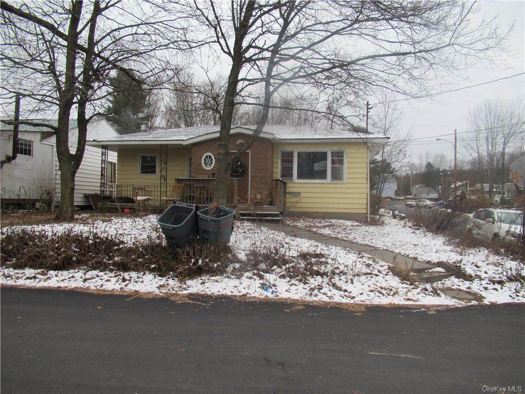 17 Russel Street - Photo 1