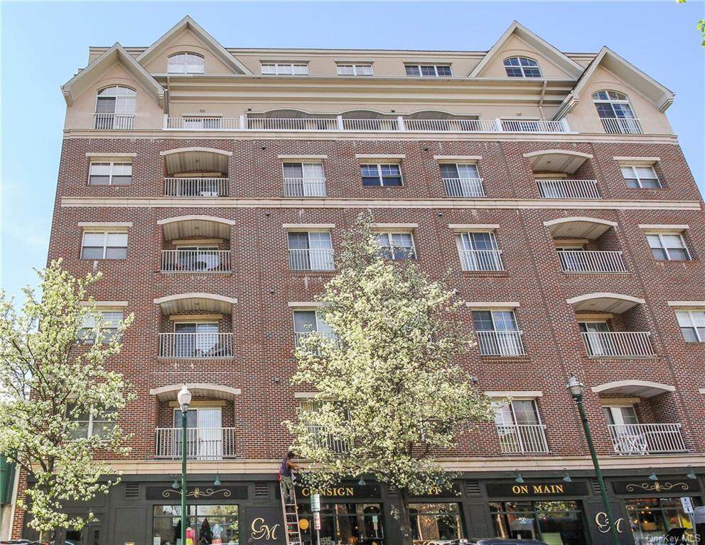 543 Main Street - Photo 1