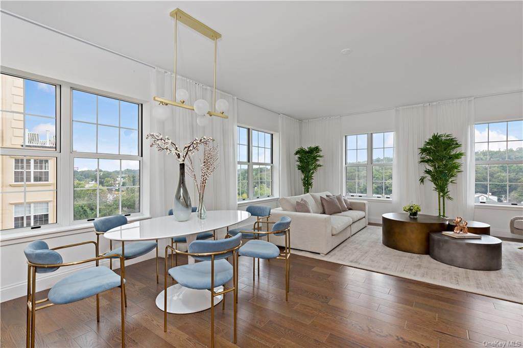 10 Byron Place - Photo 1