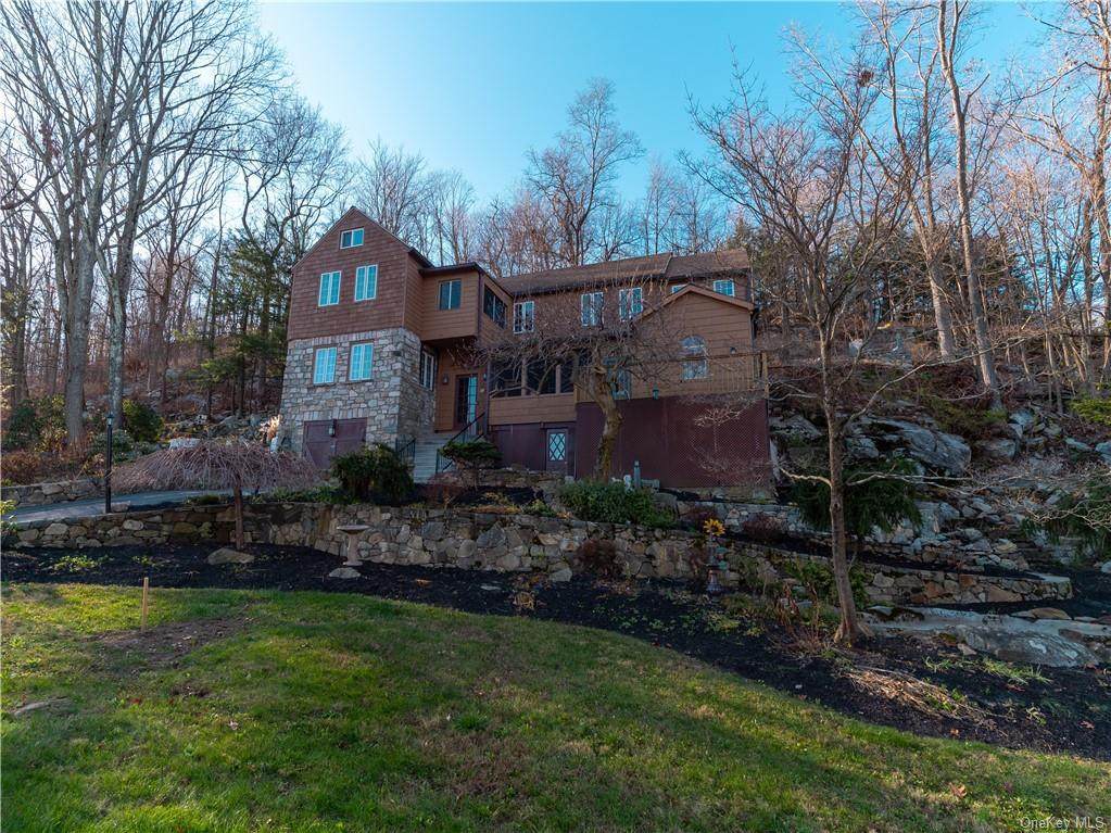 37 Ellen Avenue - Photo 1