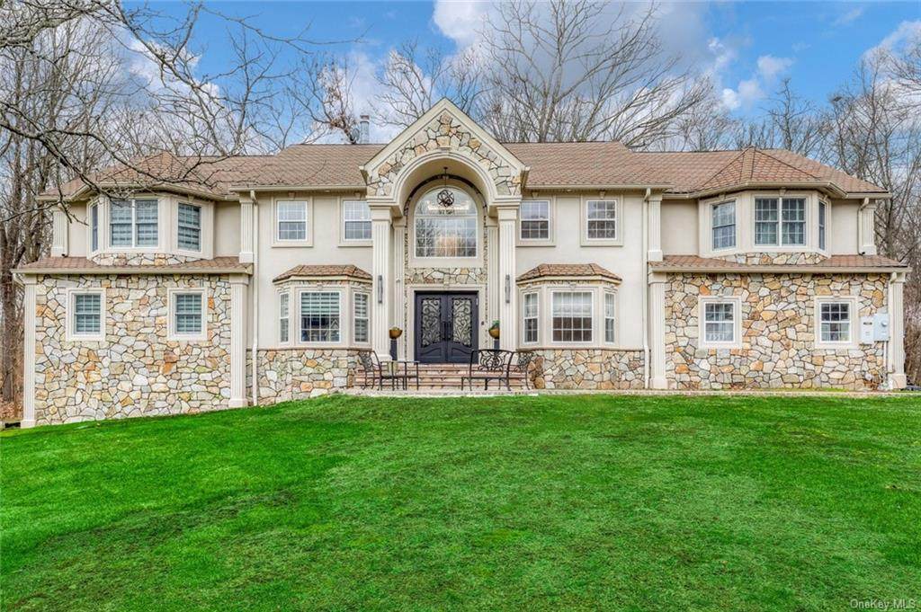 27 Roble Road - Photo 1