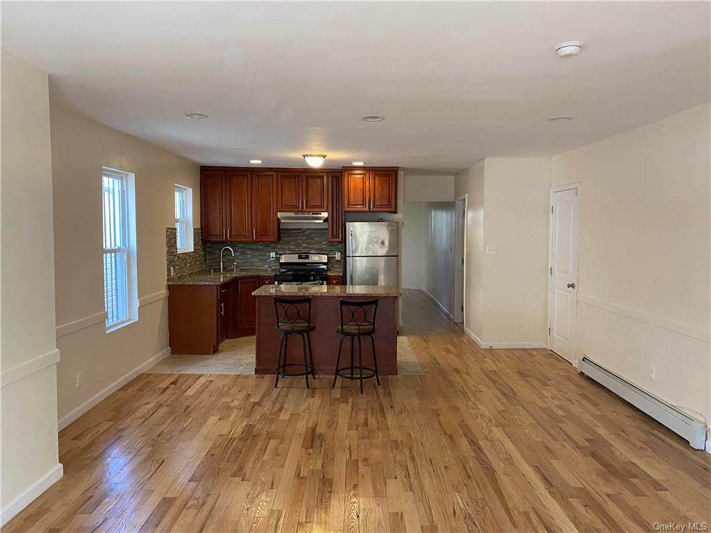 2347 Newbold Avenue - Photo 1