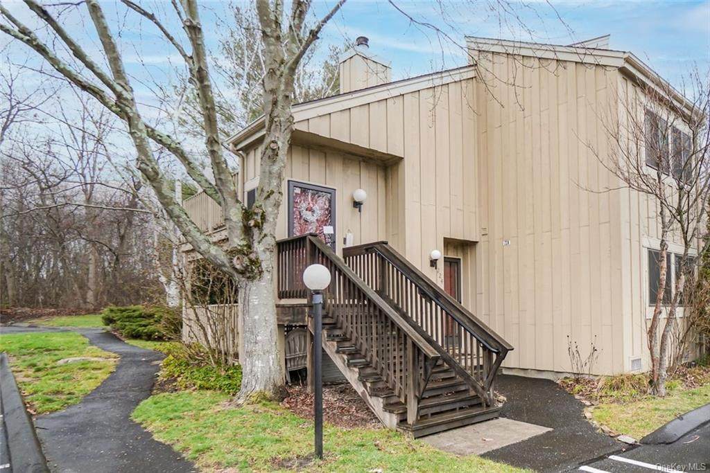 224 Lakeside Drive - Photo 1
