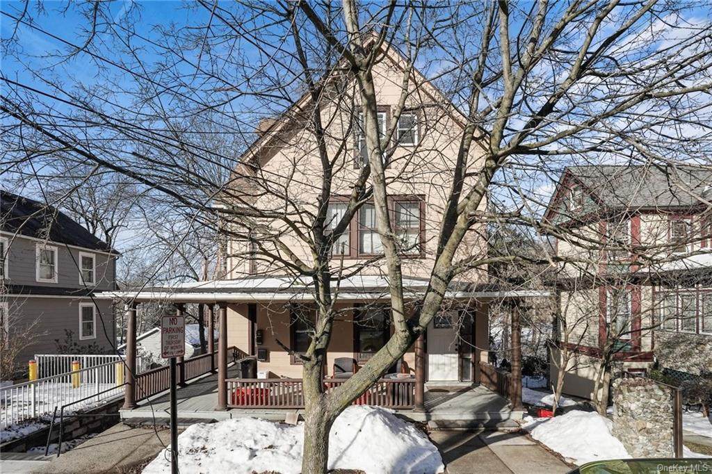 101 Maple Street - Photo 1