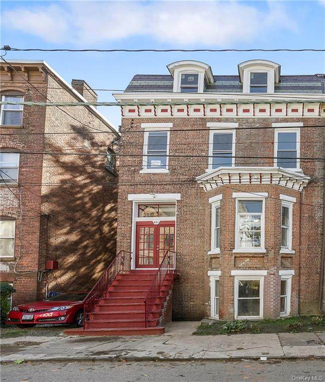 129 3rd Street - Photo 1