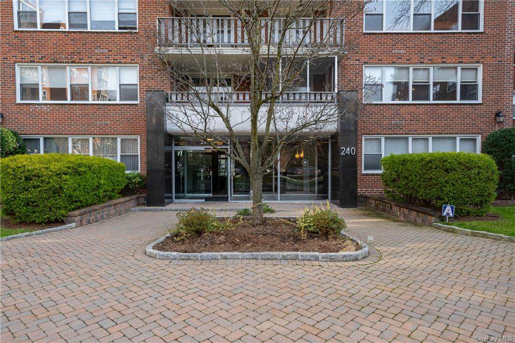 240 Garth Road - Photo 1