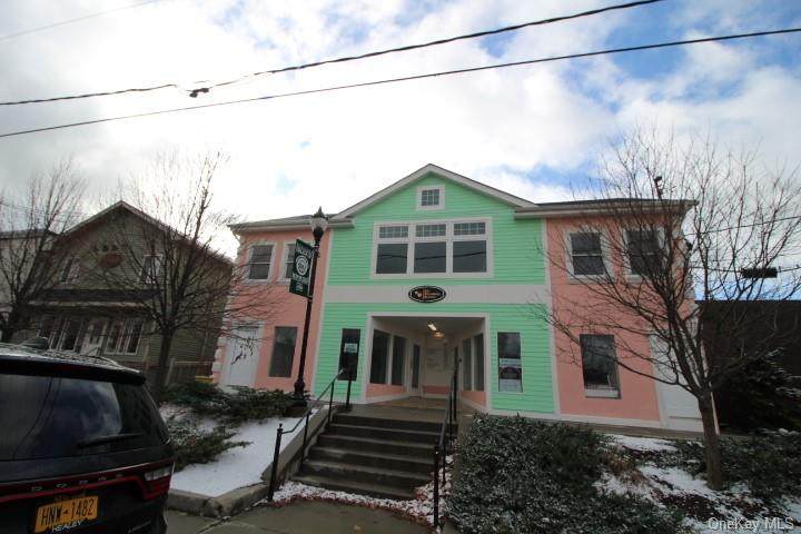 457 Broadway - Photo 1