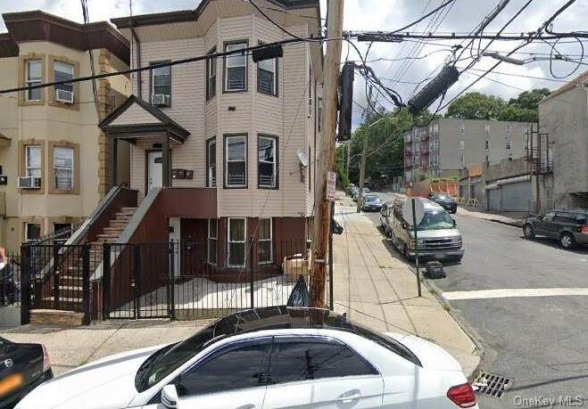 112 Beech Street - Photo 1