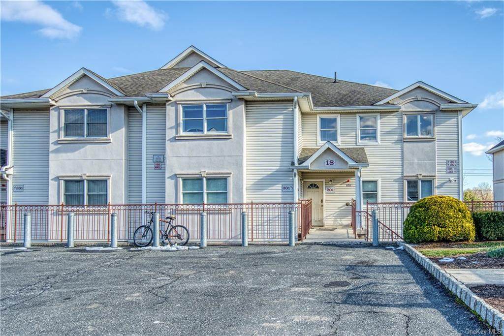 18 Wiener Drive - Photo 1