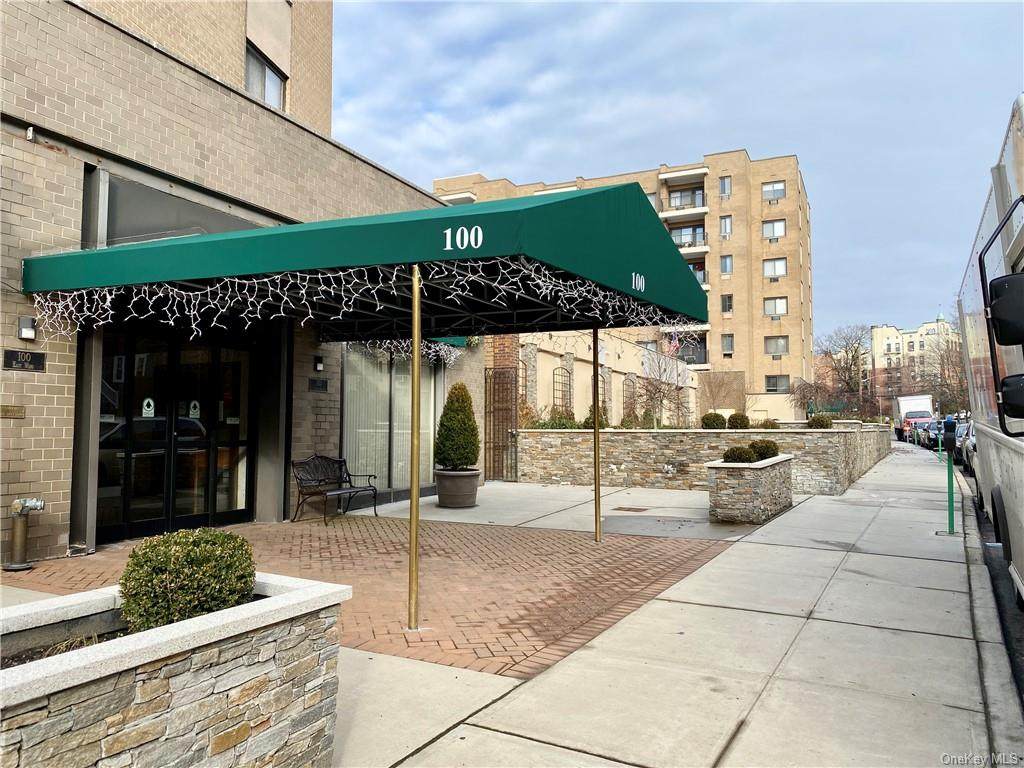 100 Hartsdale Avenue - Photo 1