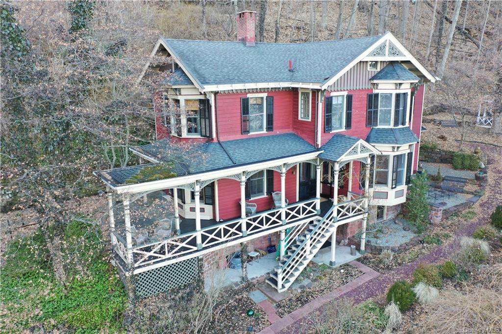 215 River Road - Photo 1
