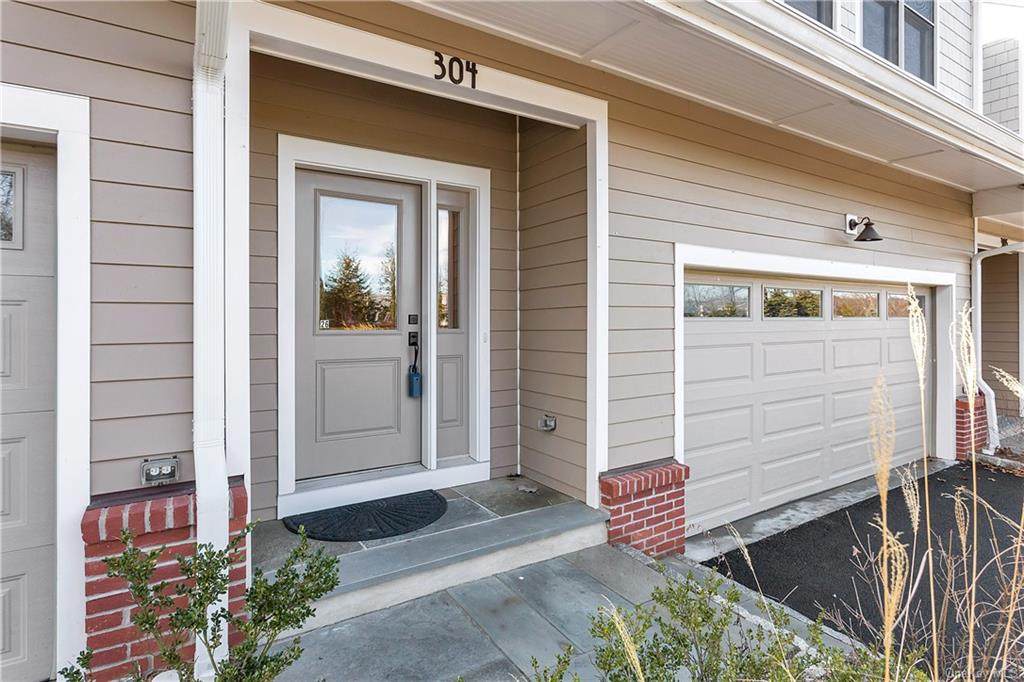 304 Boulder Ridge Road - Photo 1