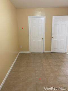 466 146 Street - Photo 1