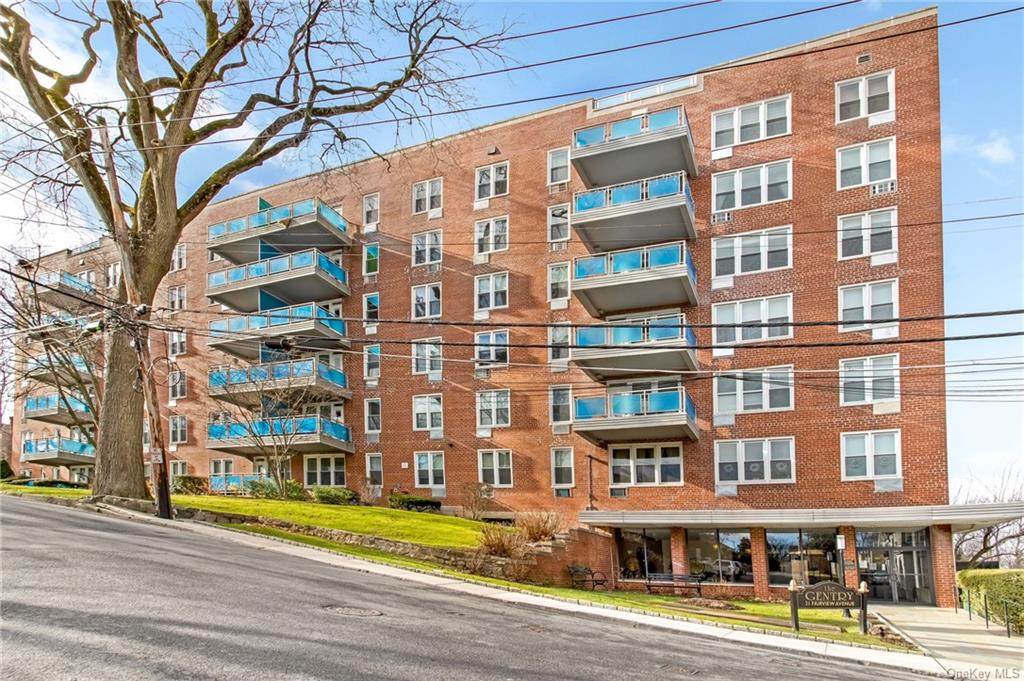 21 Fairview Avenue - Photo 1