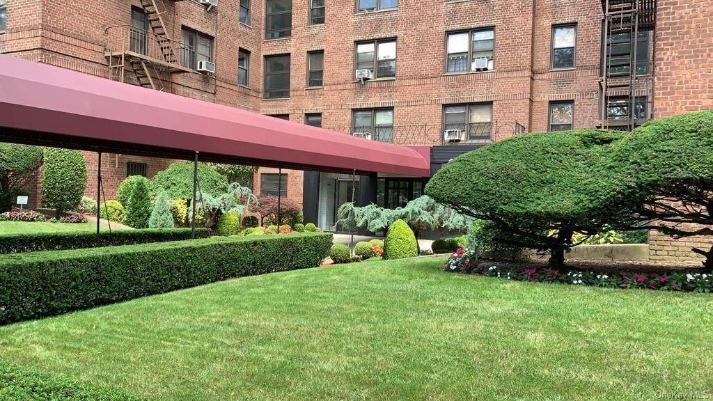 1119 Ocean Parkway - Photo 1
