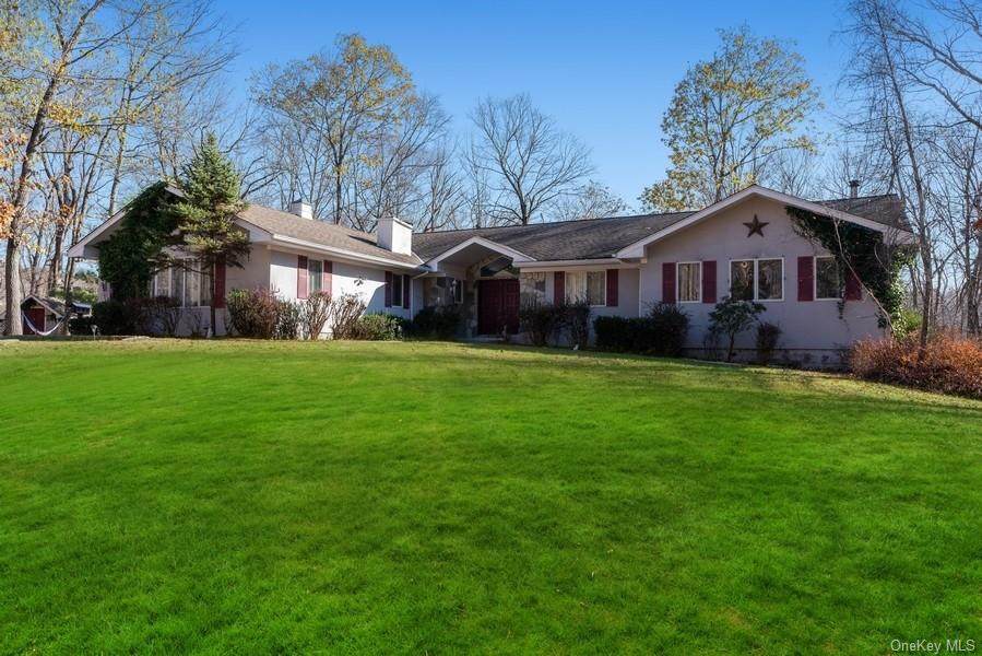 11 Country Lane - Photo 1