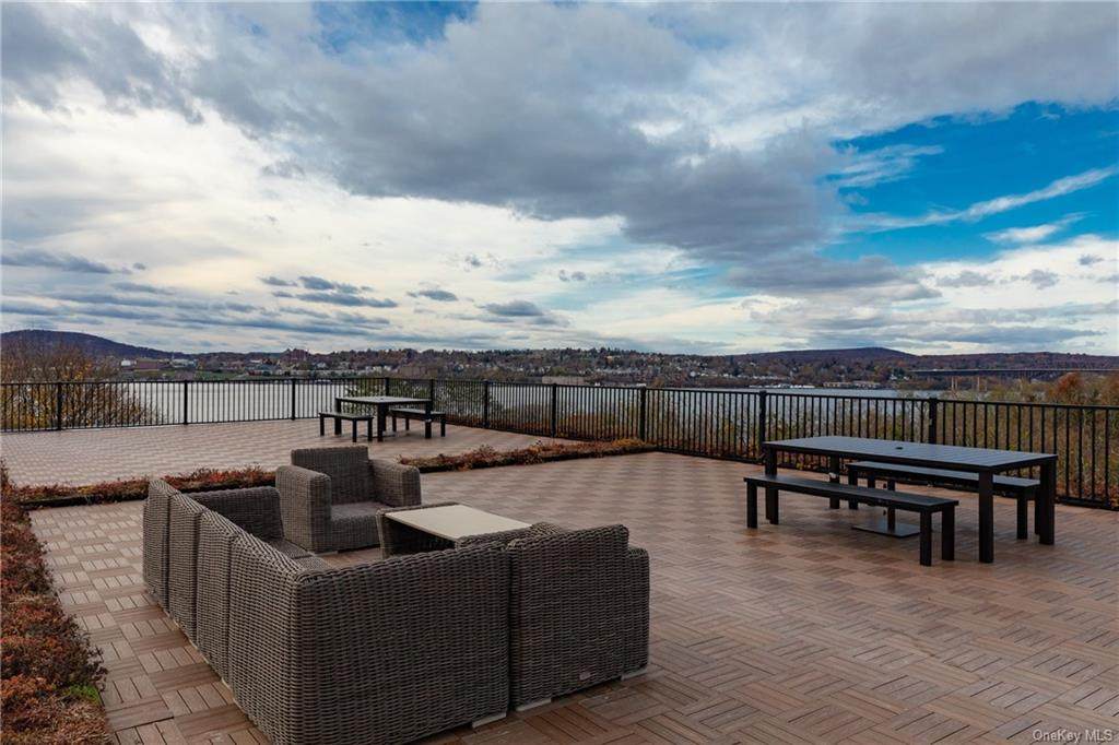 30 Beekman Street - Photo 1