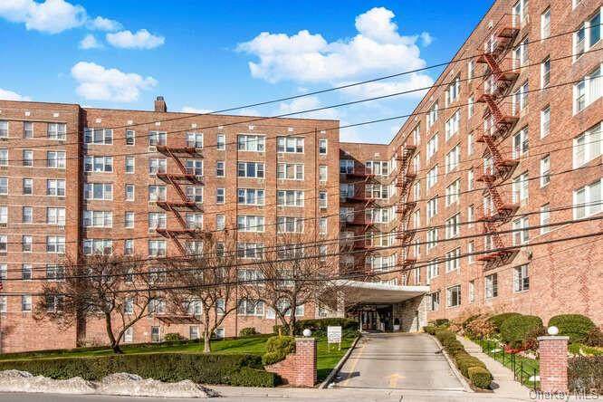 333 Bronx River Rd - Photo 1