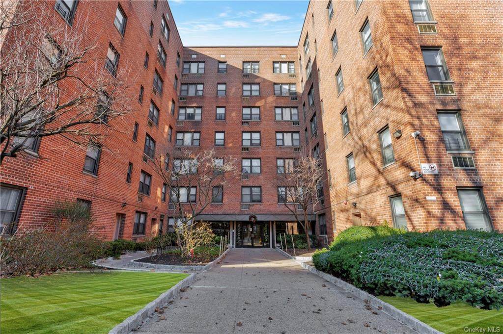 11 Lake Street - Photo 1