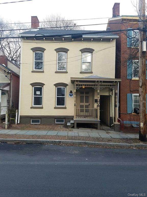 31 Perry Street - Photo 1