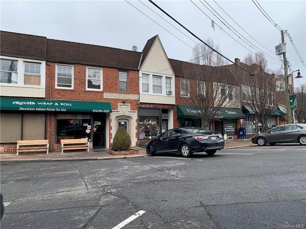 471 Ashford Avenue - Photo 1