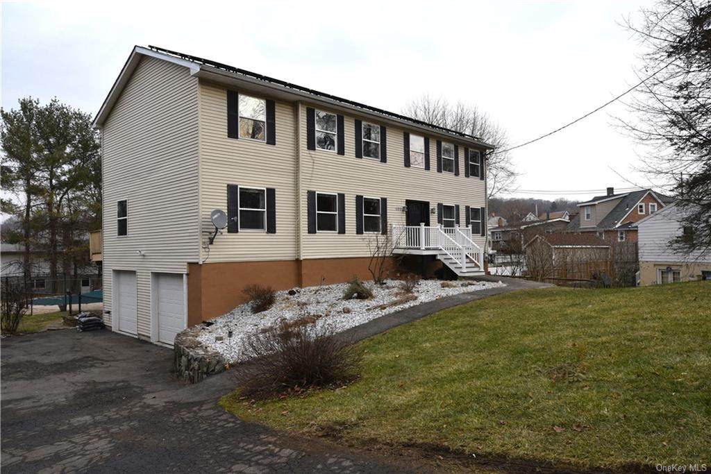 659 Catherine Street - Photo 1