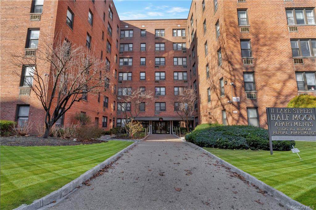11 Lake Street - Photo 1
