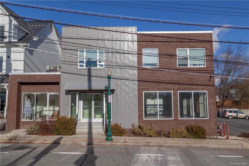 383 Riverside Avenue - Photo 1