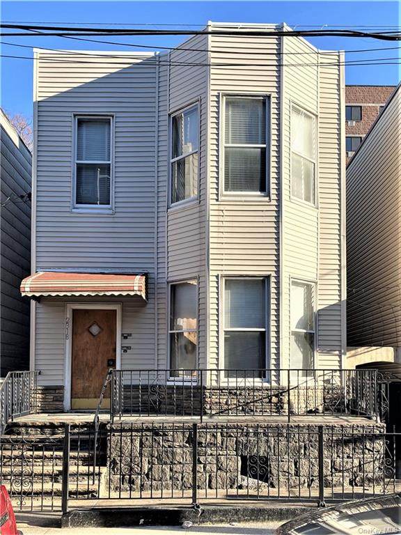 2318 Belmont Avenue - Photo 1