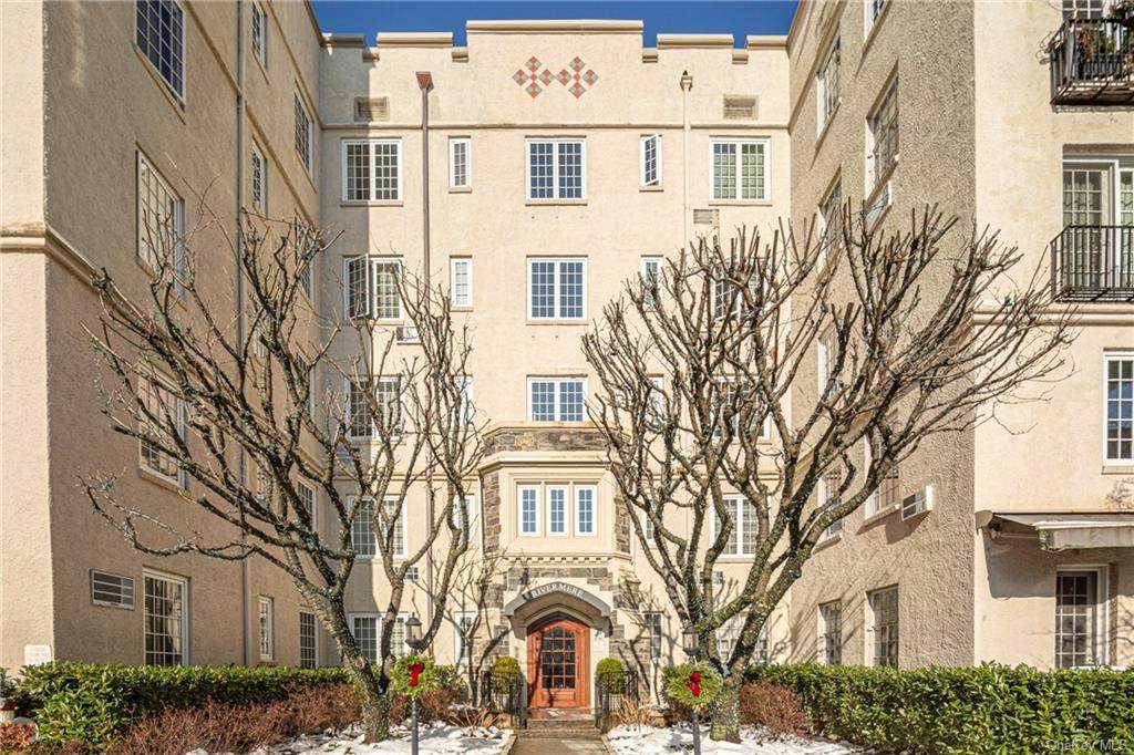1 Rivermere - Photo 1