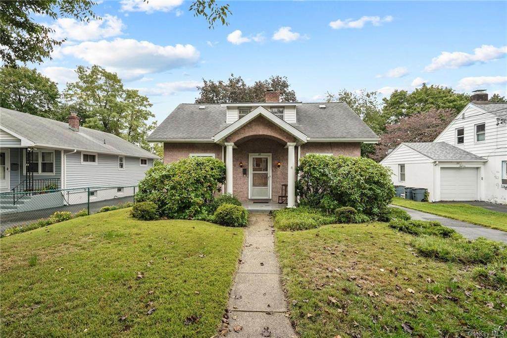 27 Young Avenue - Photo 1