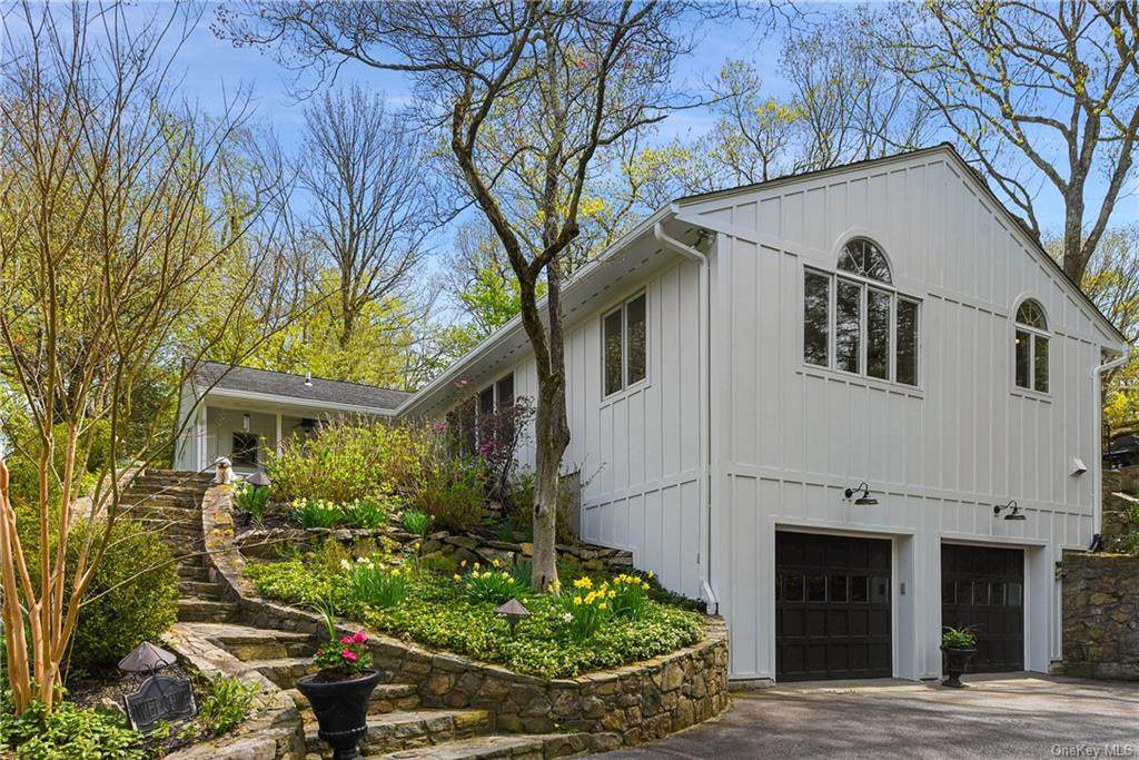 54 Taylor Road - Photo 1