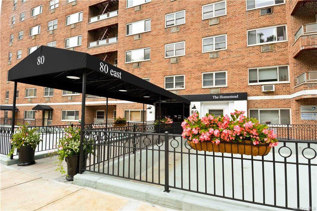 80 Hartsdale Avenue - Photo 1