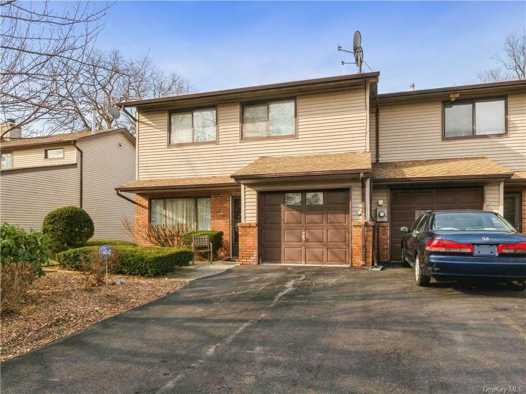 547 Barberry Lane - Photo 1