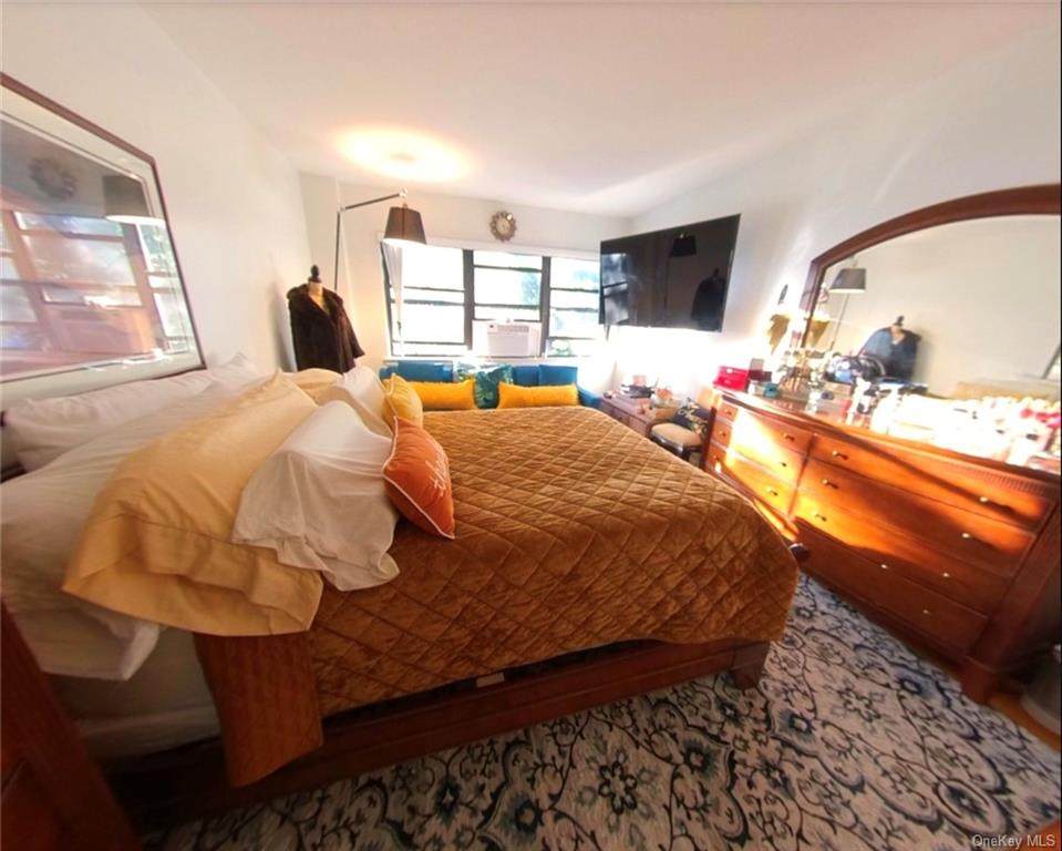 55 Ehrbar Avenue - Photo 1