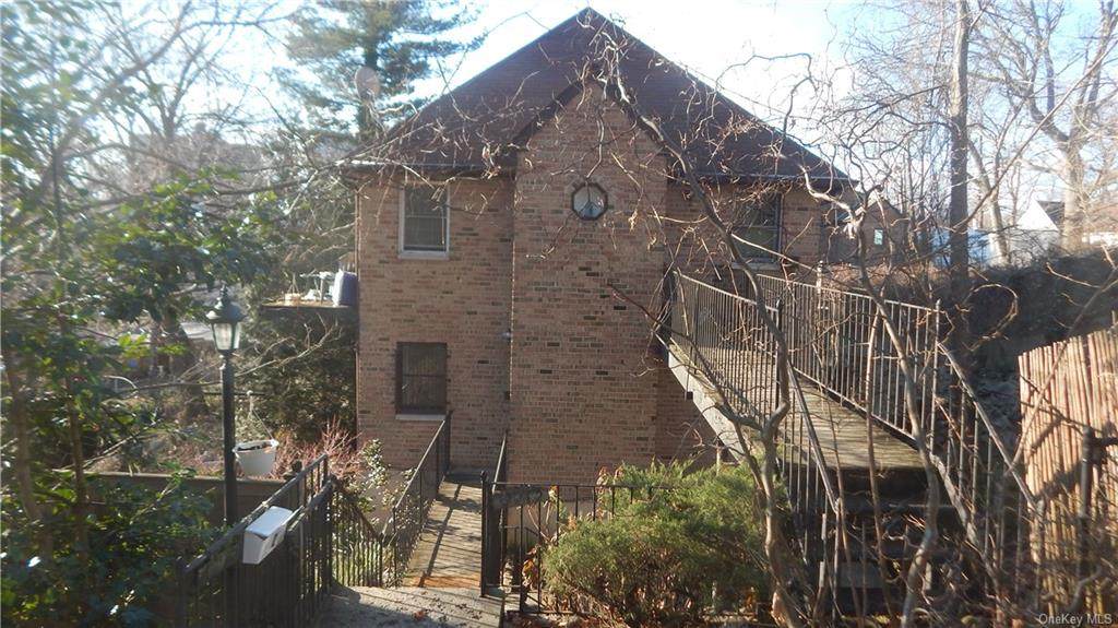 6015 Spencer Avenue - Photo 1