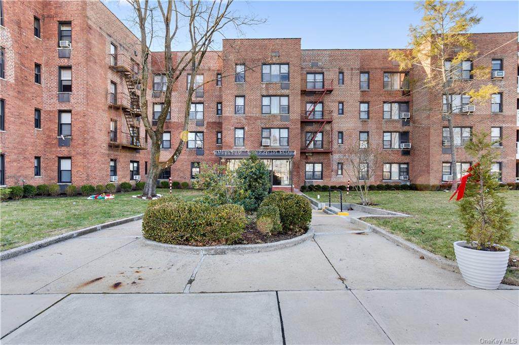 3 Remsen Road - Photo 1
