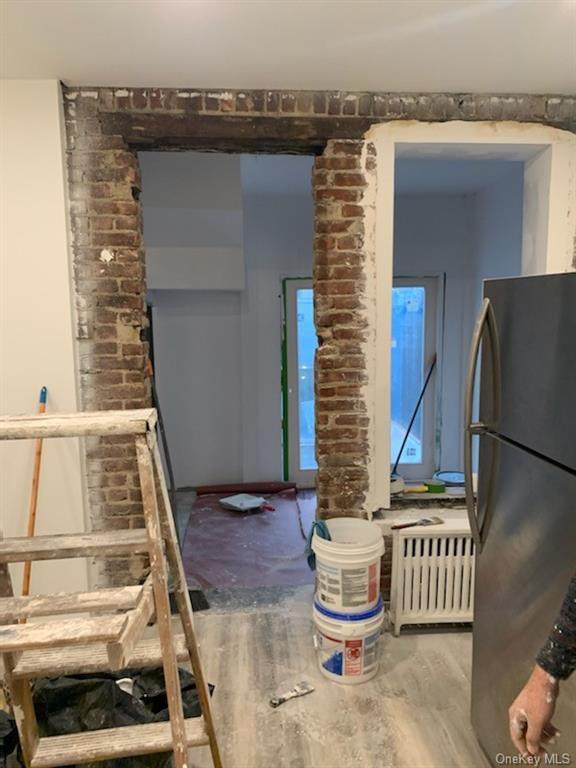 145 Linden - Photo 1