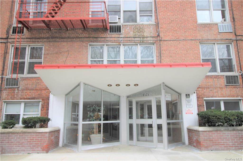 6535 Broadway - Photo 1