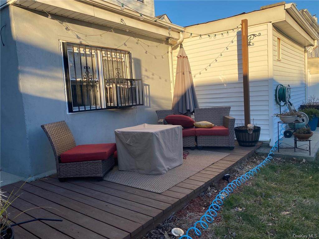 2328 Turnbull - Photo 1