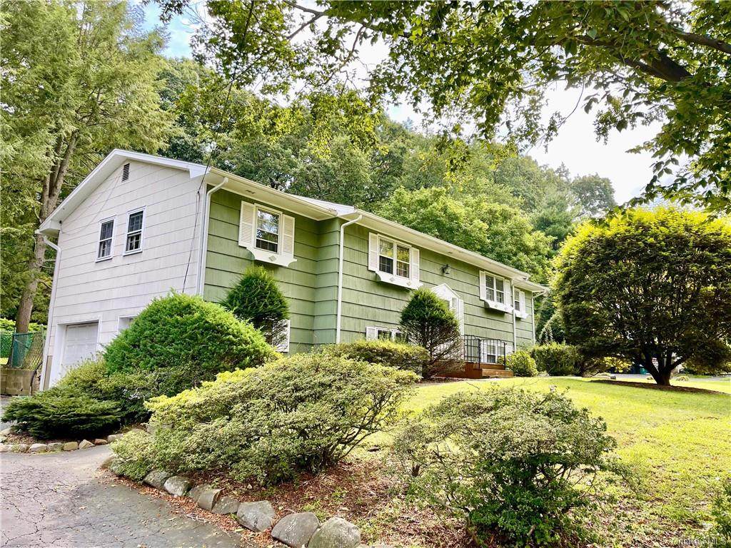 13 Capri Drive - Photo 1