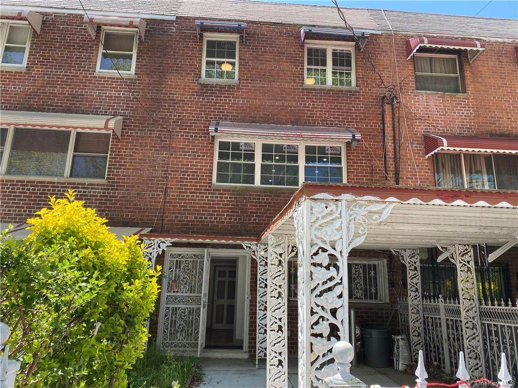4181 Murdock Avenue - Photo 1