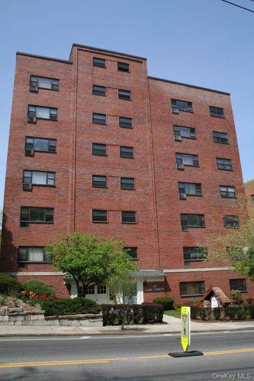 15 Lake Street - Photo 1