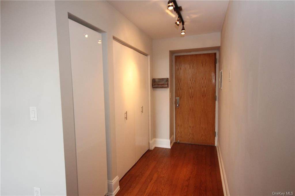 65 Mckinley - Photo 1