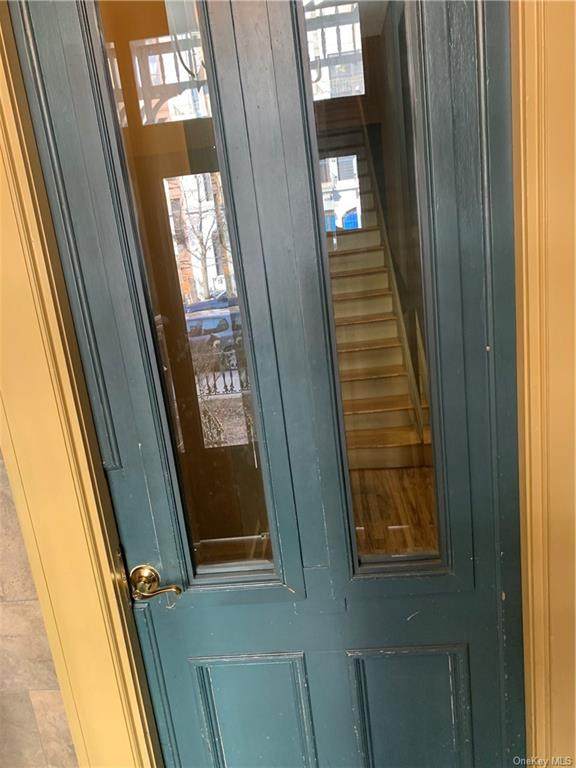 60 130th Street - Photo 1