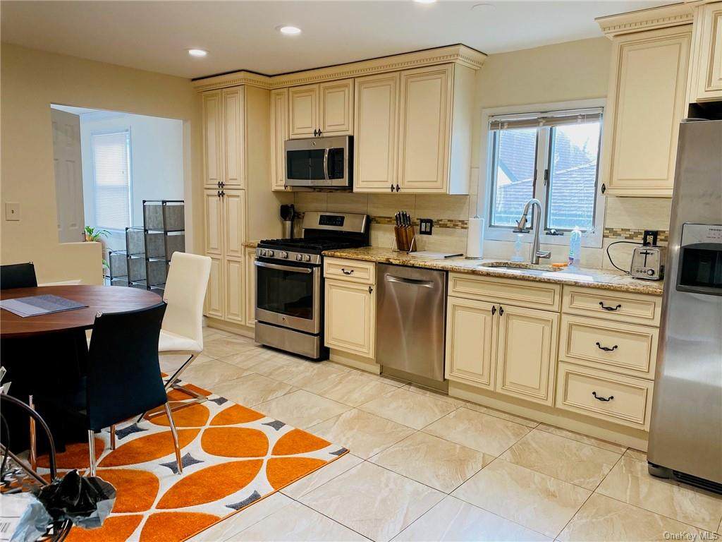 113 Park Avenue - Photo 1